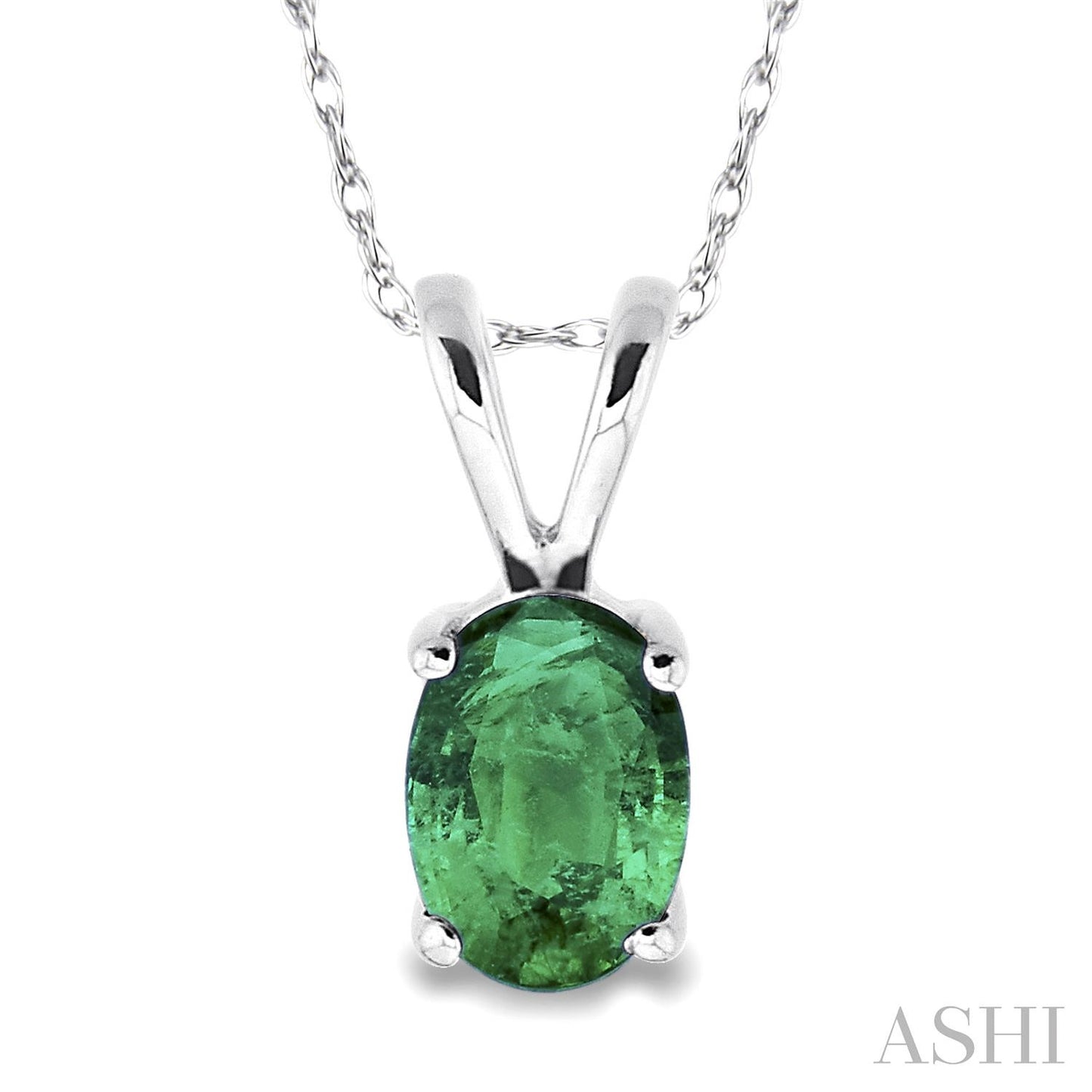 Oval Shape Emerald Solitaire Pendant