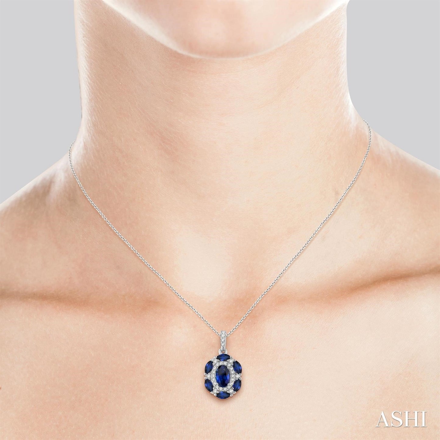 Oval Shape Sapphire & Diamond Pendant