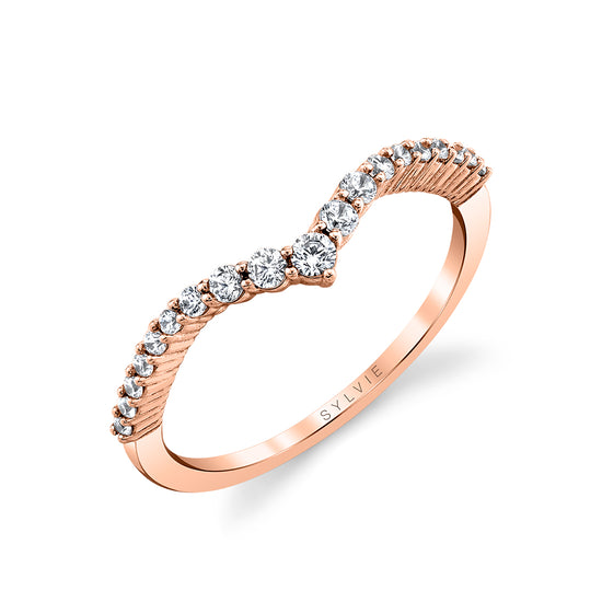 Curved Chevron Diamond Band